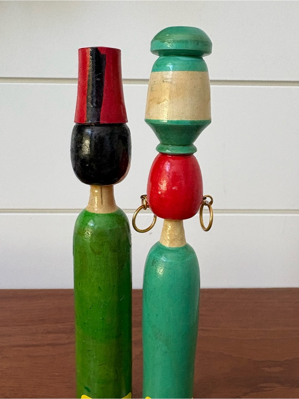Vintage Egyptian Folk Art Wooden Handmade Painted Decorative Spindle Dolls Pair - Picture 5 of 9